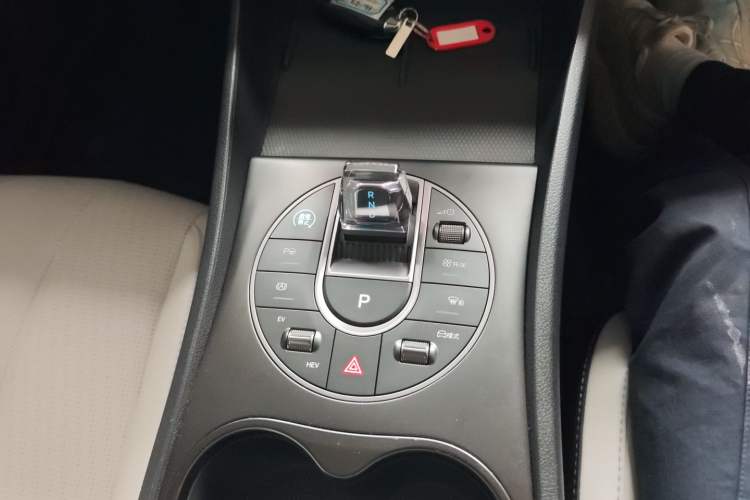 Used BYD Seal 05 DM-i 2025 DM-i Intelligent Drive 120KM Flagship Model
