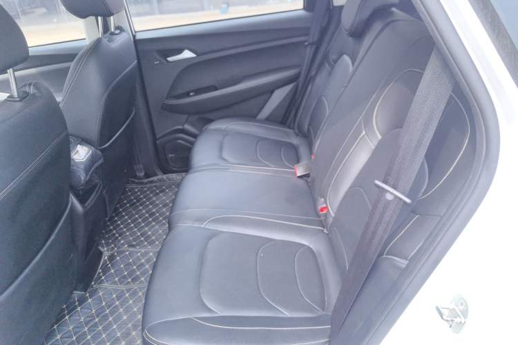 Used Baojun 530 2021 Global Car Anniversary Edition 1.5T CVT Luxury Model 5 Seats
