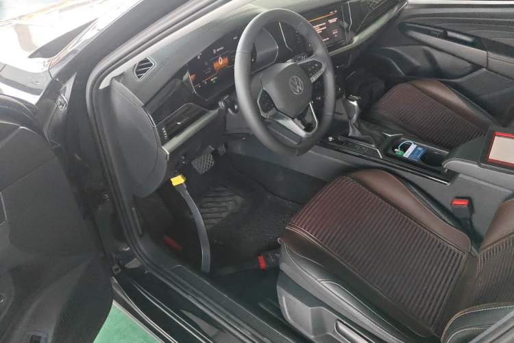 Used Volkswagen Passat 2022 280TSI Business Edition
