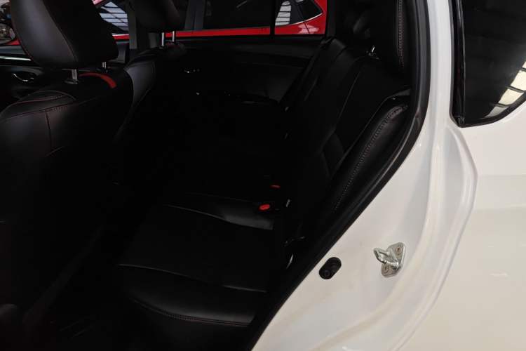 Used Toyota YARiS L 2020 1.5L CVT Luxury Edition