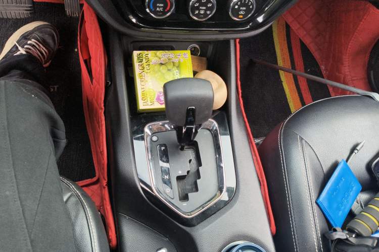 Used Soueast DX3 2019 1.5T CVT Luxury Version China VI Standard