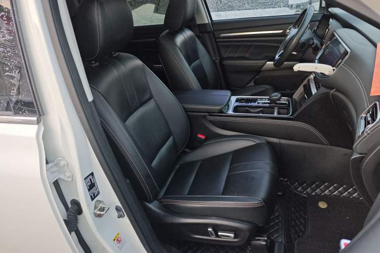 Used GAC Trumpchi GS8 2020 390T Two-Wheel Drive Luxury Smart Connectivity Version (7 Seats)