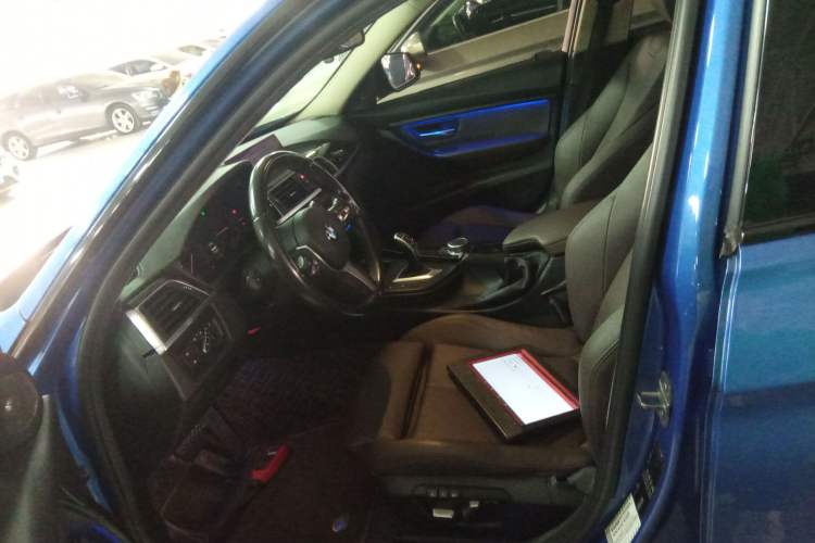 Used BMW 3 Series 2018 320Li Leading Model M Sport Package
