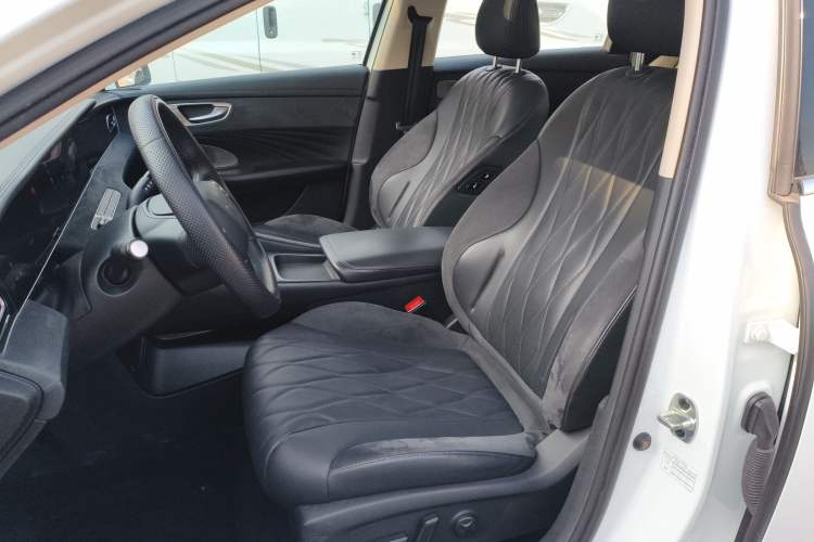 Used Roewe D7 2023 EV 510km Rear-Drive Flagship Edition