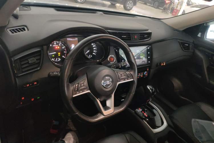 Used Nissan X-Trail 2019 2.0L CVT Smart Connect Comfort Edition 2WD