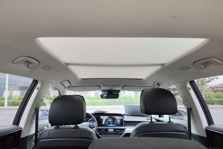 Used Hongqi HS5 2022 Revised Version 2.0T Smart Connect Flagship Edition