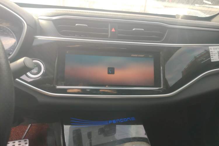 Used Dongfeng Fengon ix5 2019 220T CVT ZhiShang Trim China V Standard