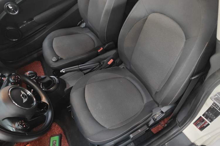 Used  MINI 2014 1.2T ONE+
