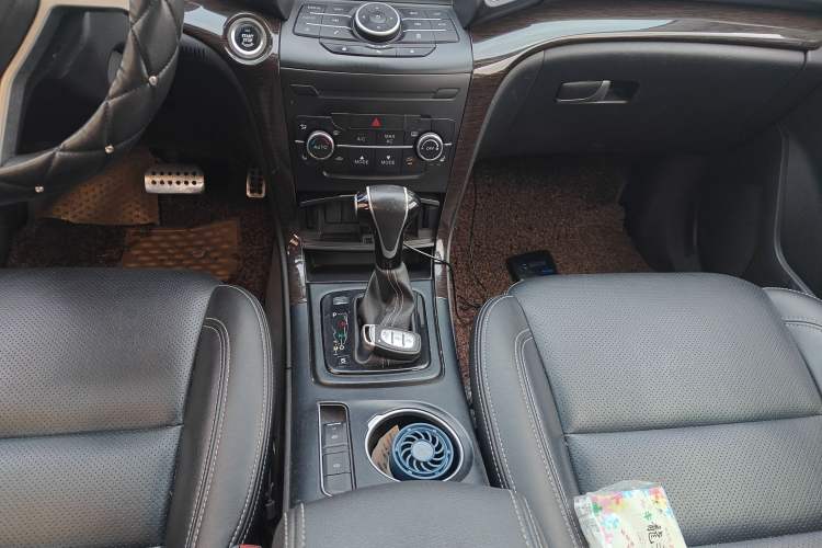 Used HYOSOW S6 2016 1.5T CVT Enjoyment Model
