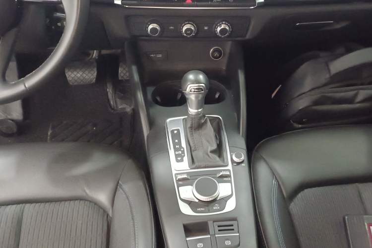 Used Audi A3 2020 Limousine 35 TFSI Fashion Edition China VI Emission Standard
