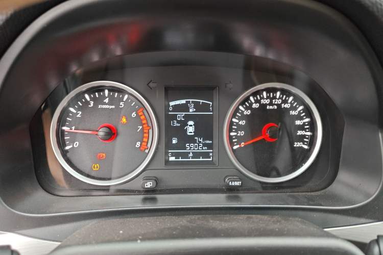 Used FORTHING T5 2023 Grand Edition 1.6L Manual Dream Version Five Seats