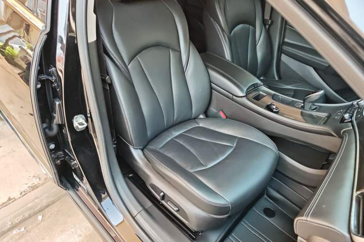 Used Buick LaCrosse 2021 652T Luxury Model
