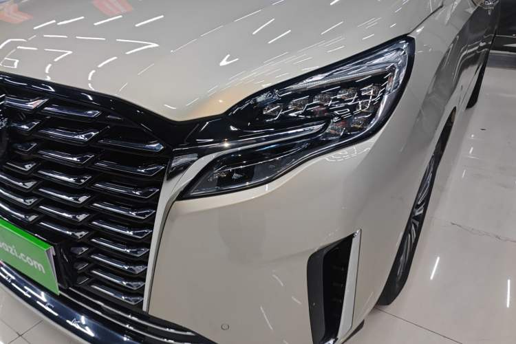 Used Buick GL8 2023 ES Lu Zun Luxury Model
