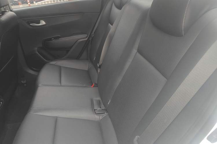 Used Kia K2 2017 Sedan 1.4L Automatic Transmission 15th Anniversary Special Edition GLS