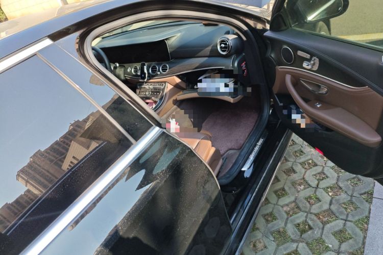 Used Mercedes-Benz E-Class 2019 E 300 L Sporty and Stylish Model