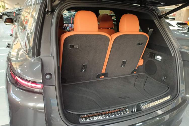 Used Li Auto L8 2023 Pro Model