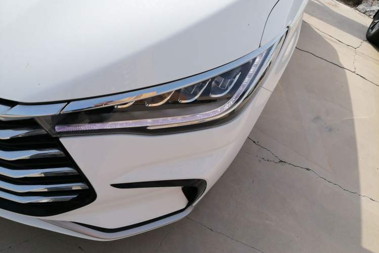 Used BYD Song MAX 2021 Upgraded Model 1.5T Automatic Luxury 6-Seater
