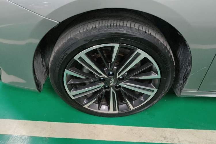 Used Chery Arrizo 8 2025 1.6T DCT Excellence Edition