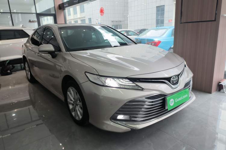 Used Toyota Camry 2019 2.0G Luxury Edition China VI Standard