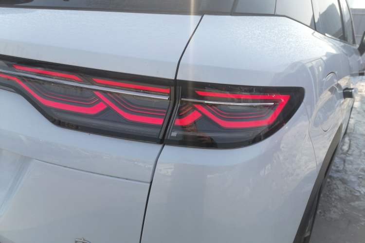 Used BYD Song L DM-i 2025 Intelligent Driving Version 160 km Beyond-Range Type
