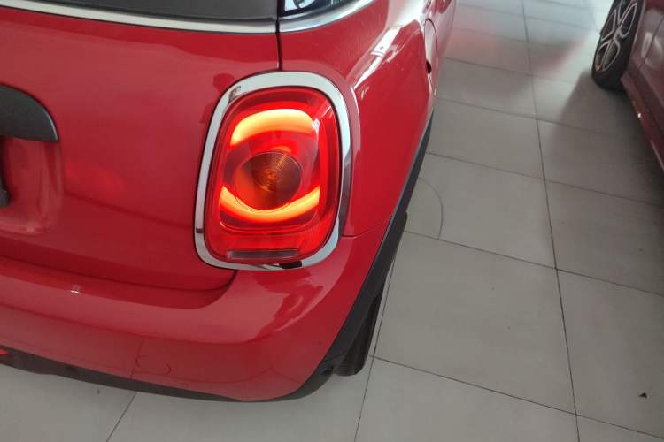 Used  MINI 2018 1.5T ONE PLUS
