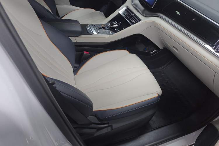 Used BYD Song PLUS New Energy 2021 DM-i 110KM Flagship Model
