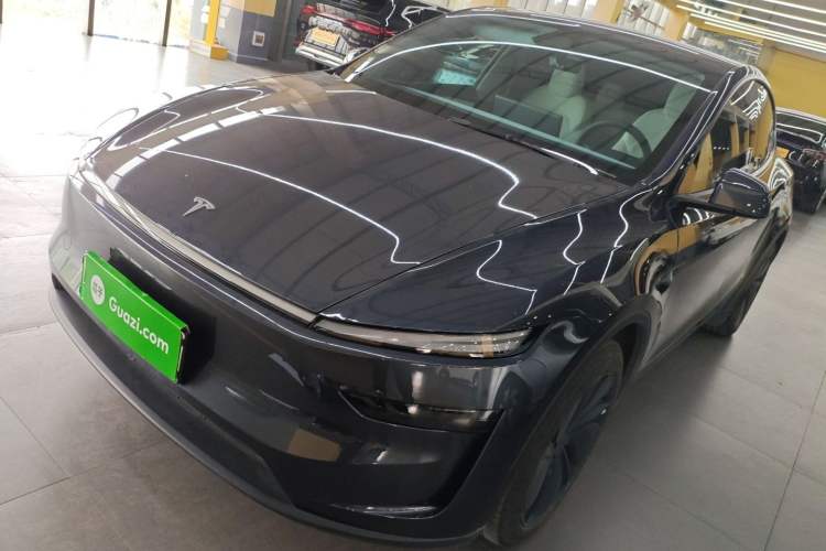 Used Tesla Model Y 2025 Rear-Wheel Drive First Edition