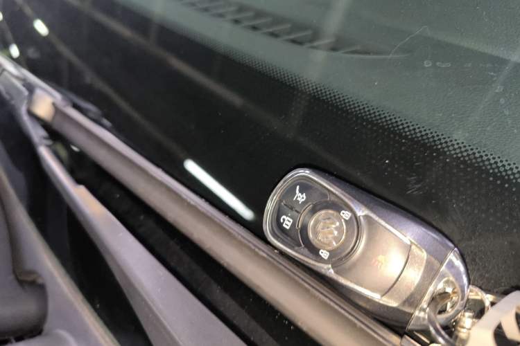 Used Buick Envision 2018 28T Four-Wheel Drive Elite Version