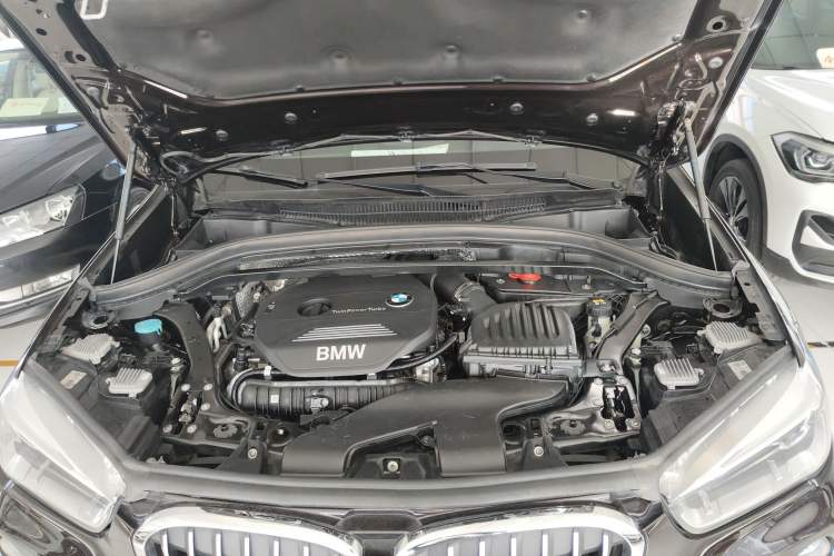 Used BMW X1 2016 xDrive20Li Luxury Model
