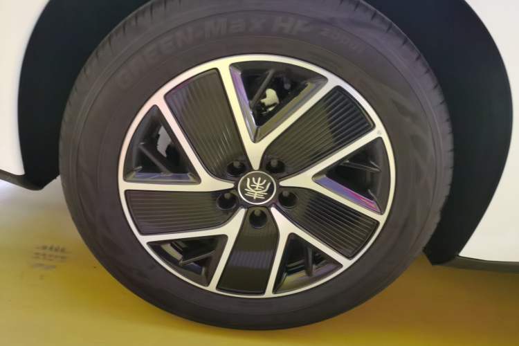 Used BYD Qin L 2024 DM-i 80KM Beyond Model
