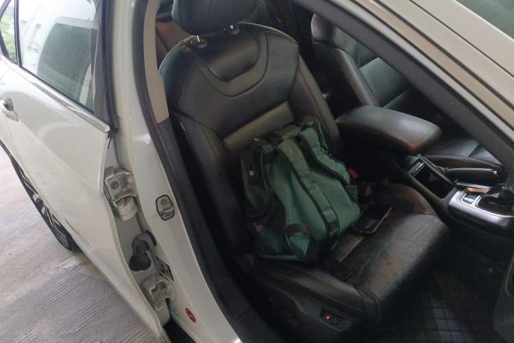 Used Citroen C5 2014 1.6T Automatic Prestige Model