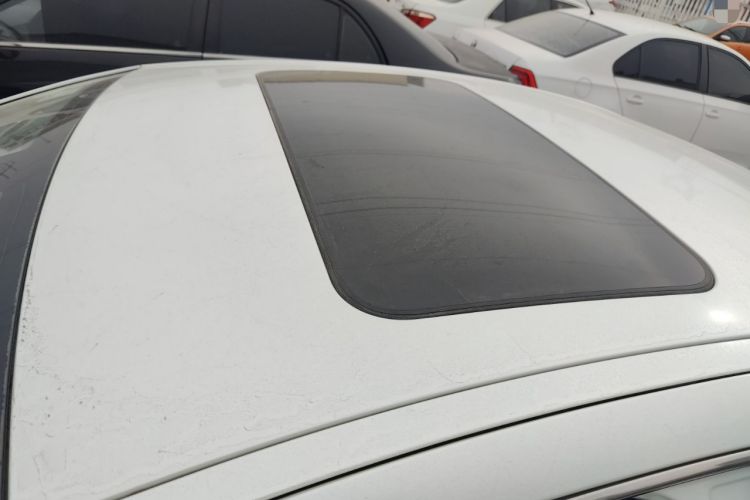 Used Citroen C5 2013 2.3L Automatic Zunyu Model
