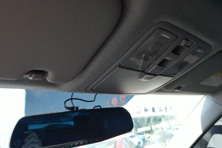 Used Hyundai ix25 2015 1.6L Automatic Two-Wheel Drive Smart GLS Trim
