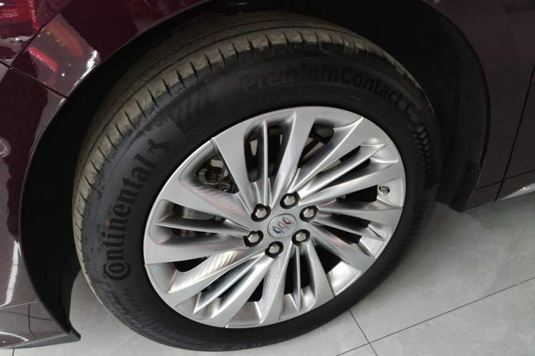 Used Buick Century 2023 2.0T Six-Seater Yinshi Edition