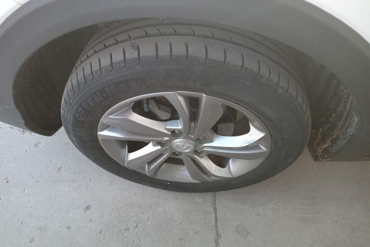 Used Changan CS15 2019 1.5L Manual Entry-Level Version China VI Standard
