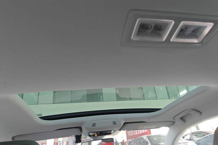 Used Volkswagen Lamando 2024 Lavida L 280TSI DSG Cool & Spicy Edition
