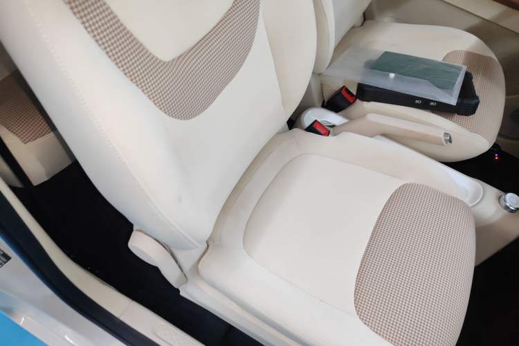 Used Wuling Hongguang MINIEV 2024 3rd Generation 215km Advanced Version