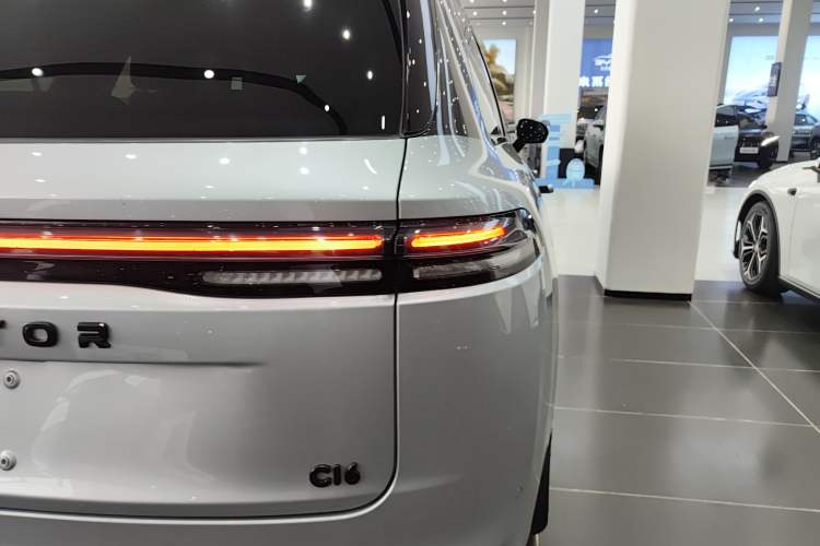 Used Leapmotor C16 2024 Range-Extended 200 Luxury Edition