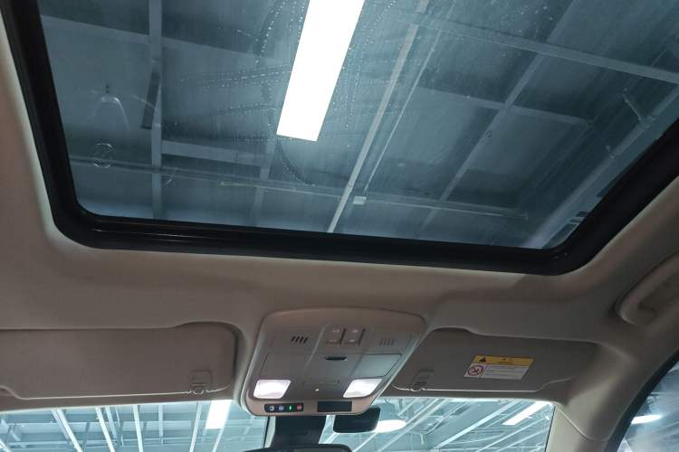 Used Buick Envision 2016 28T Four-Wheel Drive Luxury Model
