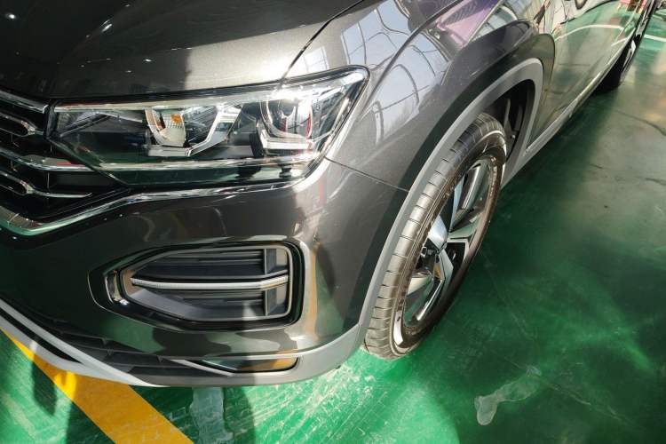 Used Volkswagen Tayron 2022 280TSI Two-Wheel Drive Luxury Smart Connectivity Version
