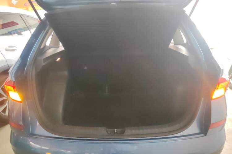 Used Skoda Kamiq 2018 1.5L Automatic Comfort Edition China VI Standard
