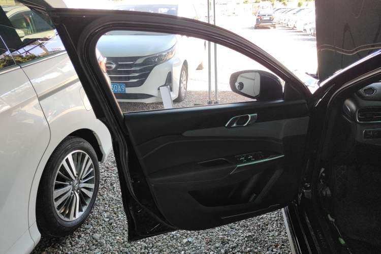 Used Lynk & Co 03 2020 1.5TD DCT JingPro Edition
