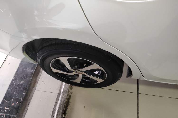 Used Toyota Levin 2017 Revised Version 185T CVT New Sharp Edition China V Standard
