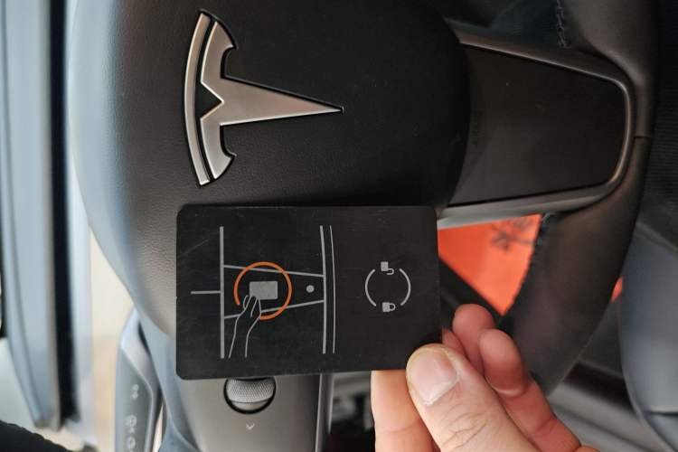 Used Tesla Model Y 2021 Standard Range Rear-Wheel Drive Version