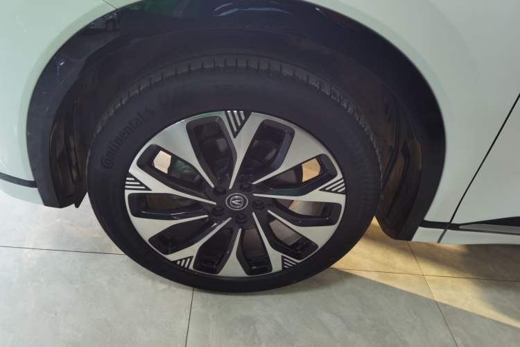 Used Changan CS75 PLUS 2025 4th Generation UItra 2.0T New Blue Whale – Smart & Powerful Version
