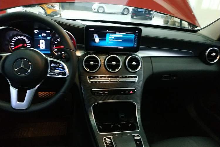 Used Mercedes-Benz C-Class 2019 C 180 L Fashion Edition Sport Version