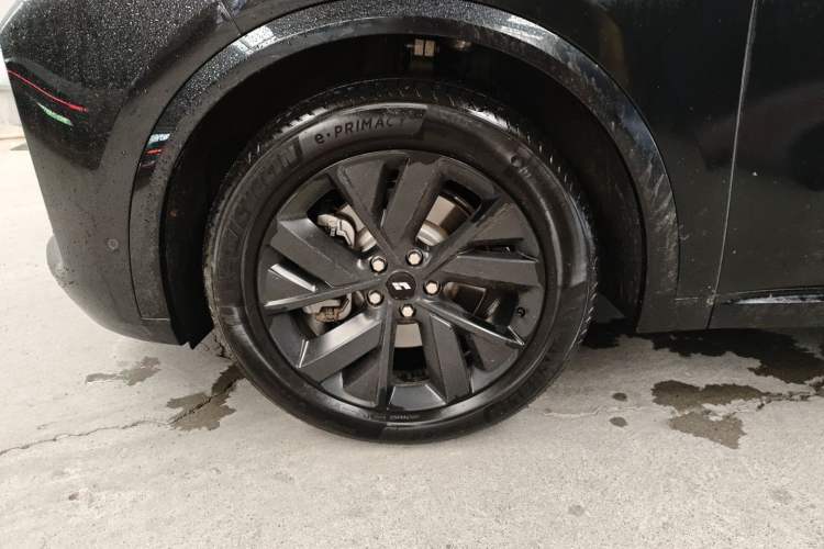 Used Li Auto L8 2023 Air model