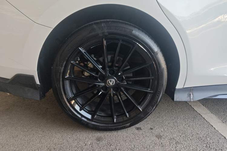 Used Changan UNI-V 2024 1.5T Prestige Sport Edition
