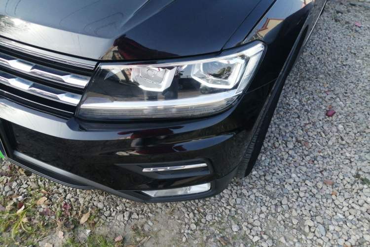 Used Volkswagen Tiguan L 2019 330TSI Automatic Two-Wheel Drive Panoramic Comfort Edition China VI Standard
