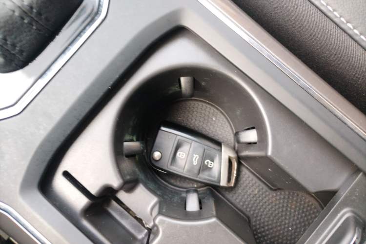 Used Volkswagen Passat 2017 330TSI DSG Luxury Edition
